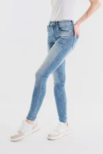 Pantalone skinny con strass - immagine 3