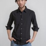 camicia da uomo nera