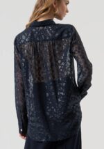 Camicia regular in tessuto devorè animalier 4