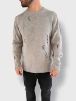 Maglione con rotture 8